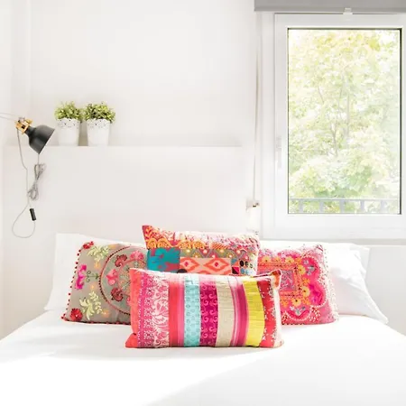 Lejlighed Cozy With Splashes Of Color *